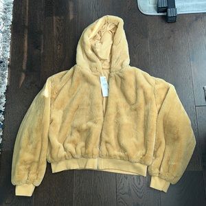 NWT - Topshop Gold/Mustard Faux Fur Hoodie Zip Up Jacket M/L